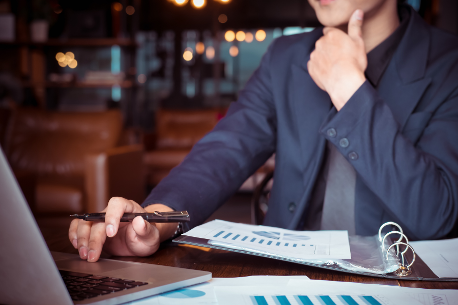 Financial adviser overwhelmed by administrative tasks and paperwork